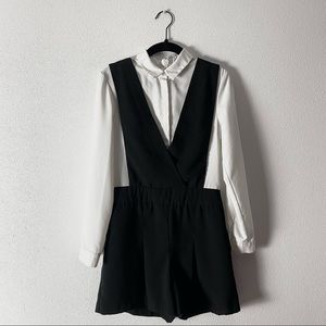 Topshop black and white minimalist pinafore romper size 2